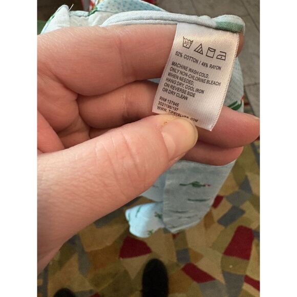 NWT Tipsy Elves Christmas Cactus Button Up Shirt - Picture 7 of 7